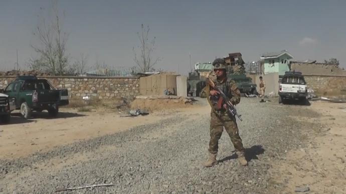 阿富汗南部汽车炸弹袭击，致9人死亡