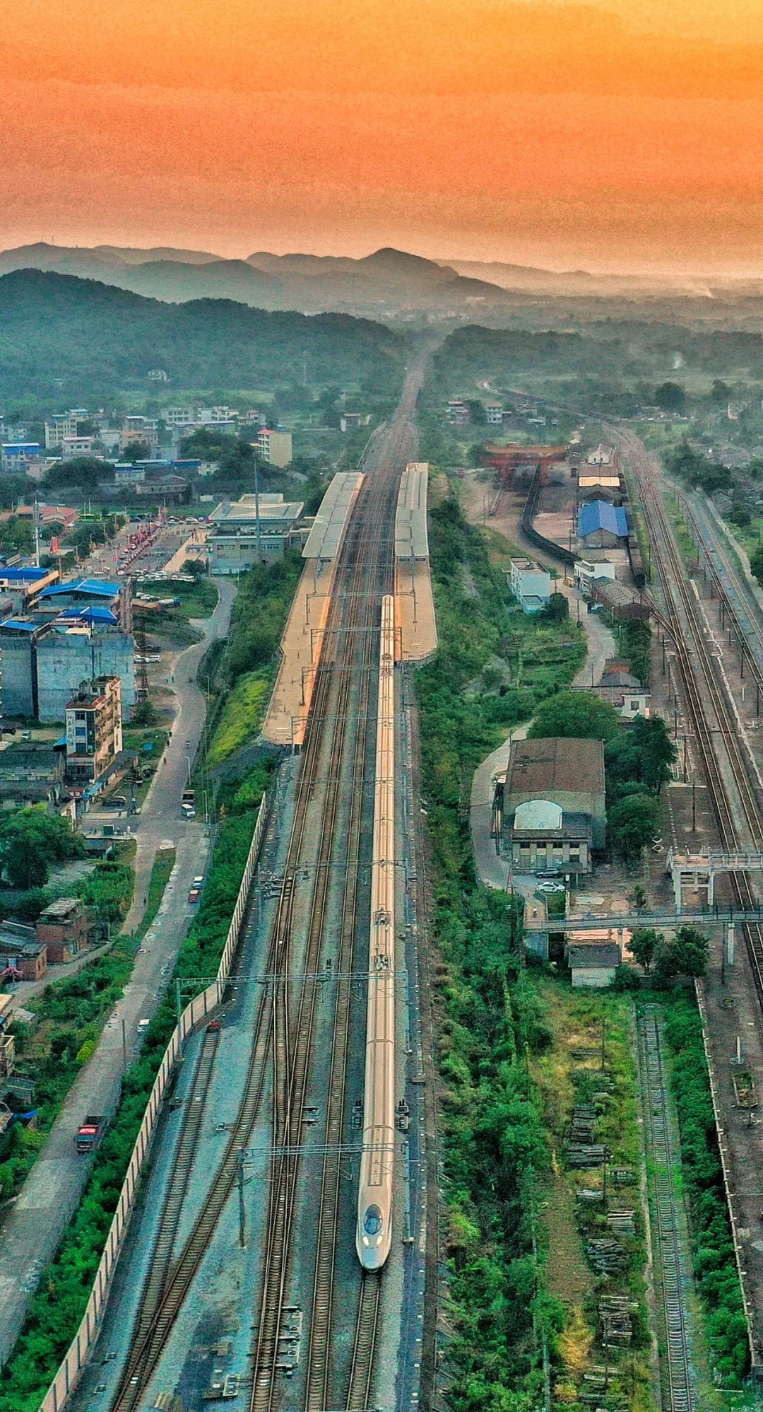 本文图片均来自"南宁铁路"微信公众号
