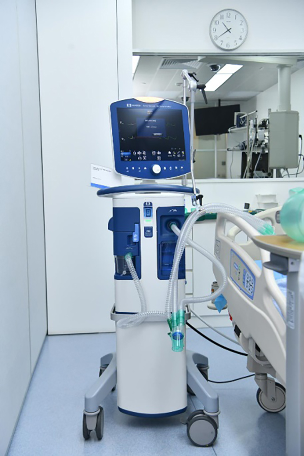 美敦力参展进博会的救治新冠肺炎患者关键医疗设备pb980呼吸机
