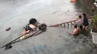 武汉一副区长与企业家自驾途中意外身亡，车辆倒翻河中