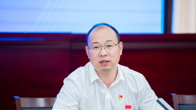 河南开封兰考县委原书记蔡松涛已亮相信阳市委常委会会议