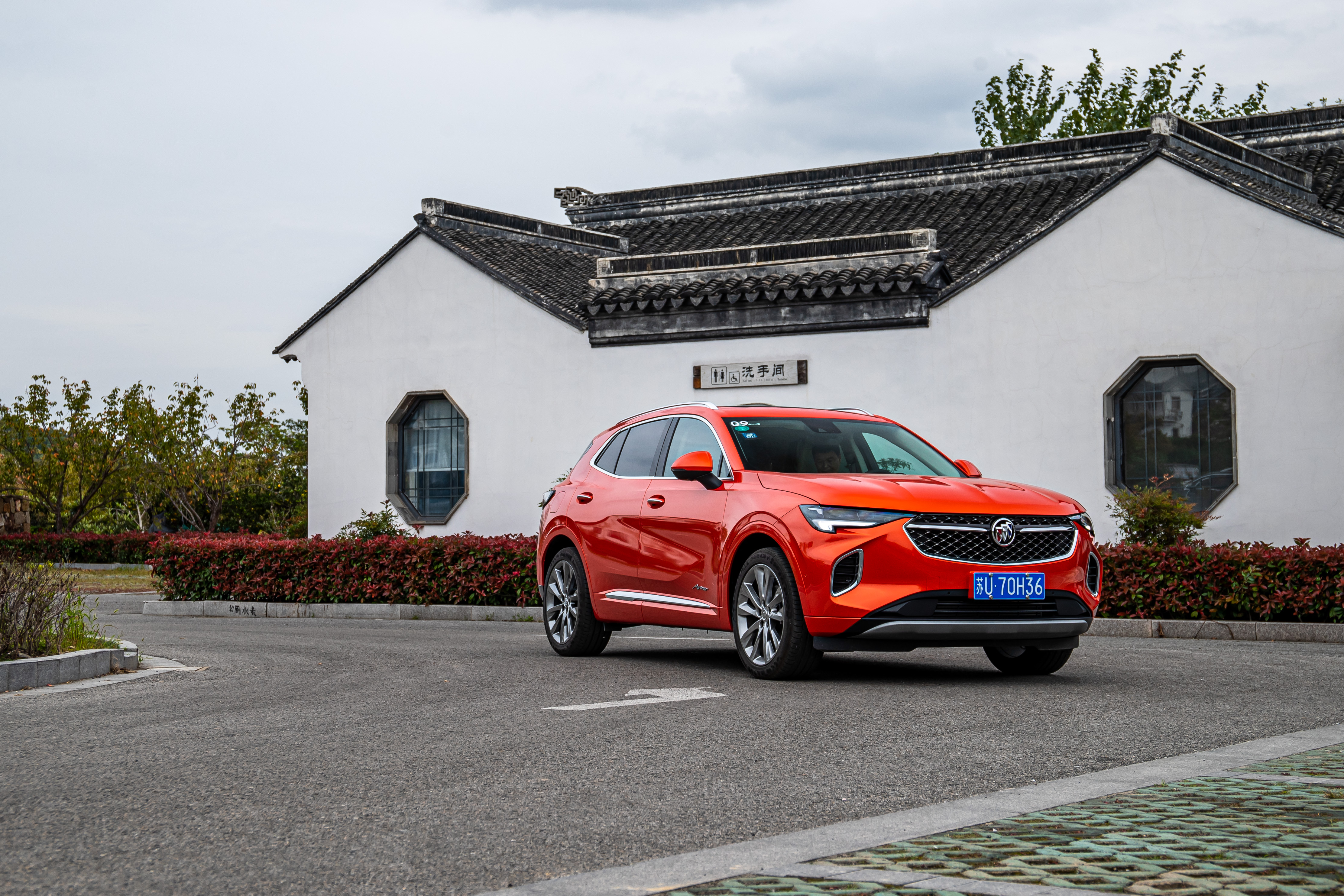 试驾别克昂科威s瞄准了运动还多了份精致与年轻