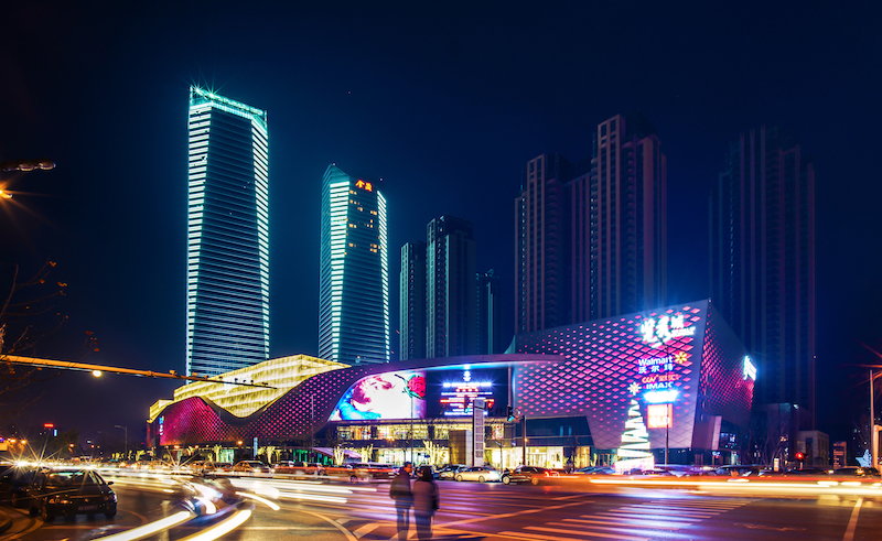 长沙览秀城实景,项目于2016年11月17日正式开业,是金茂商业首个览