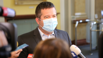 外媒：捷克副总理新冠病毒检测呈阳性，正在家中隔离线上工作
