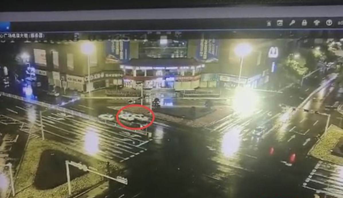 株洲芦淞仙人跳式碰瓷案发现场。 湖南红网 资料图