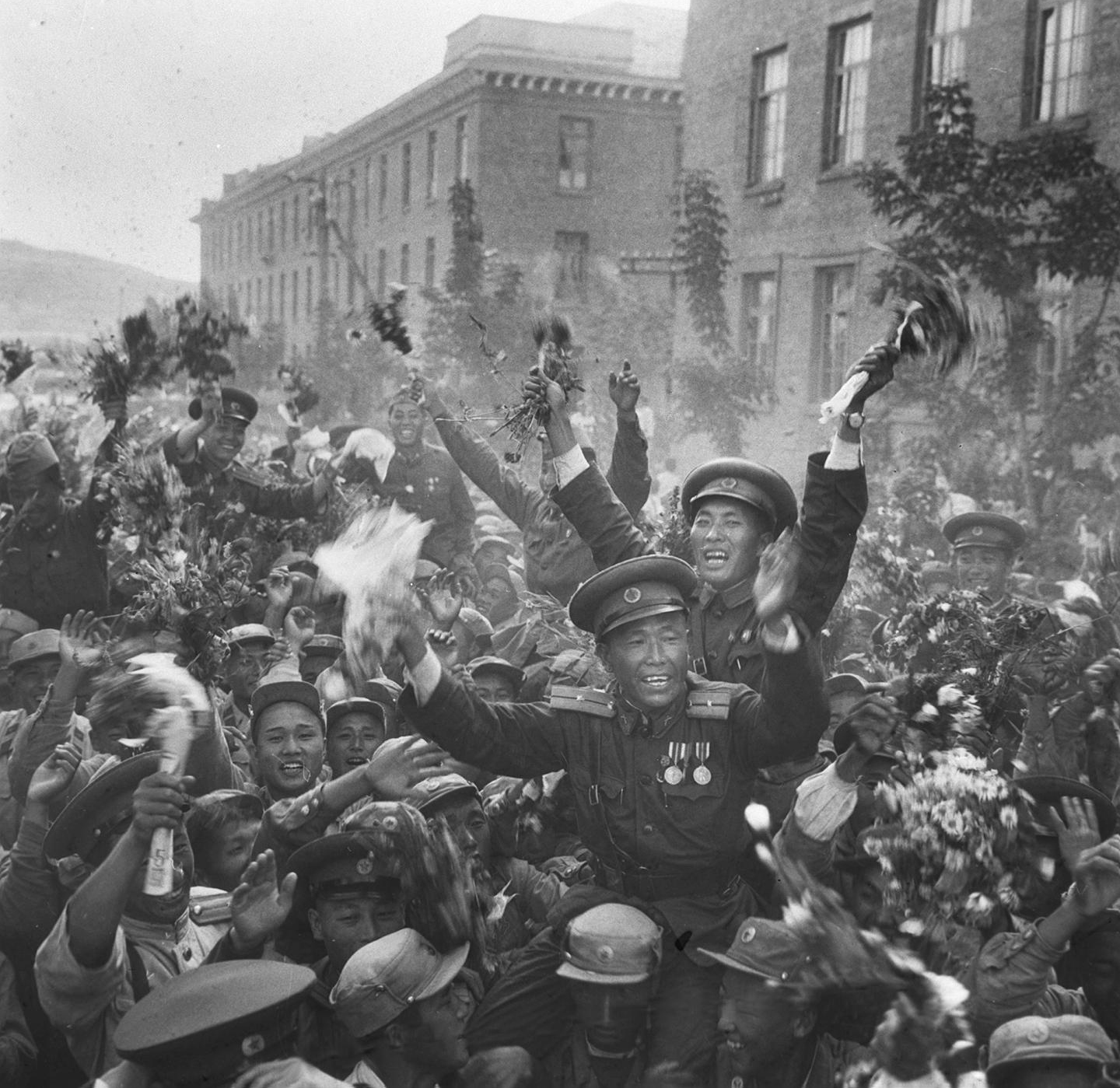 1958年,中国人民志愿军全部撤离朝鲜.