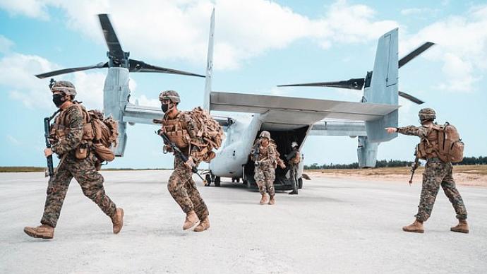 外媒:美海軍陸戰(zhàn)隊太平洋演練跳島新戰(zhàn)術