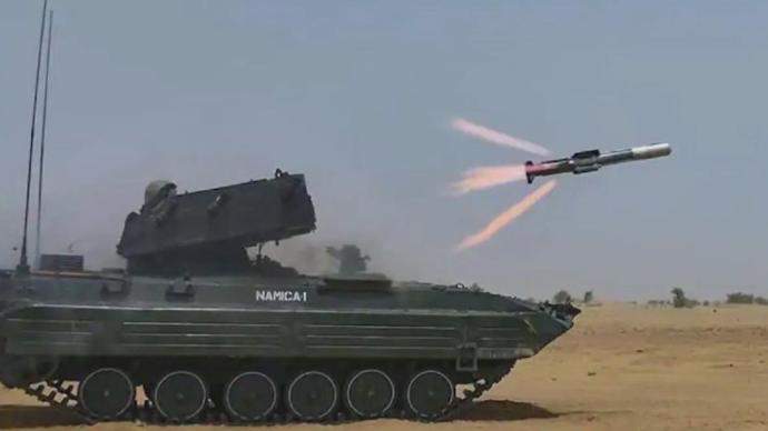 印度完成“纳格”反坦克导弹最后测试 