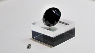 进博直击｜估价3700万美元，88克拉超级黑钻从巴黎来了