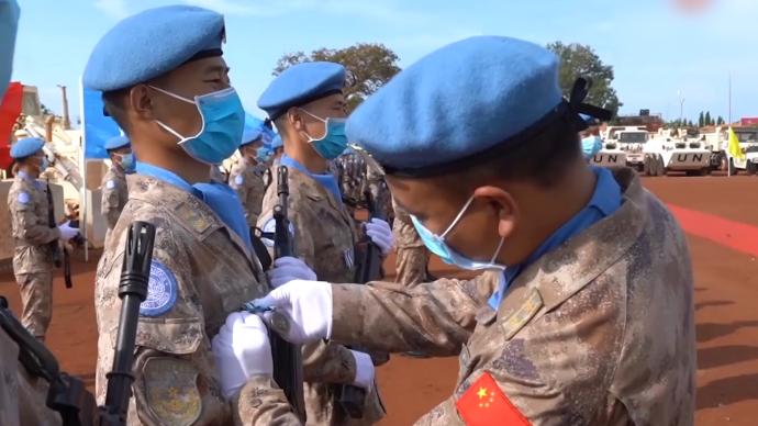 中國第十批赴南蘇丹維和工兵分隊全體官兵獲聯合國勛章
