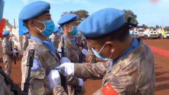 中国第十批赴南苏丹维和工兵分队全体官兵获联合国勋章