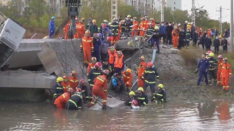 天津一铁路桥坍塌已致7死，专家称桥枕更换一般不会导致坍塌