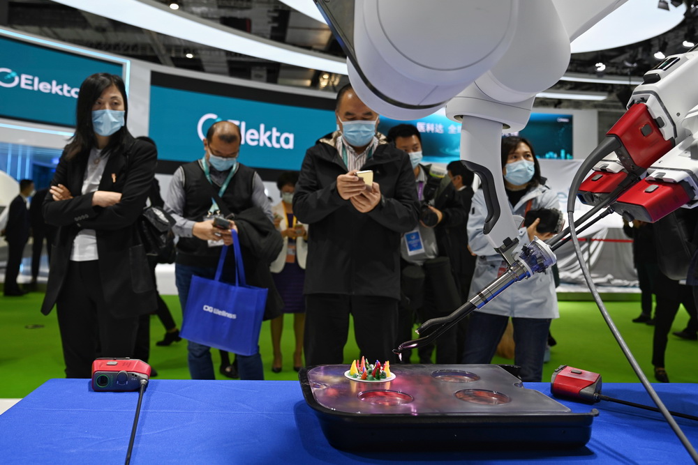 移动ct信息项目是什么进博直击｜最火爆展馆：世界最顶尖医疗“兵器”全在这里_https://www.jmylbn.com_新闻资讯_第3张