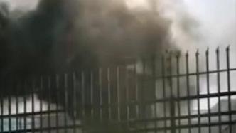安徽卫视一娱乐节目外景设施着火，黑烟滚滚数公里外可见
