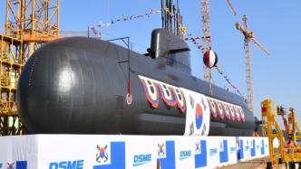 韩国第二艘国产3000吨级潜艇“安武”号下水