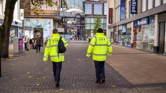 英国伦敦警方计划2022年新招募警员中少数族裔增至40%