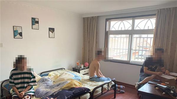 按摩会所逮捕一群男技师,最小女嫖客仅25岁