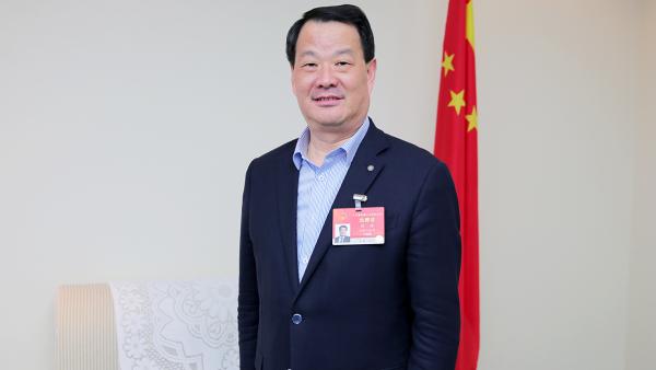 中国建材杂志专访两会归来彭寿畅聊建材行业发展关键词