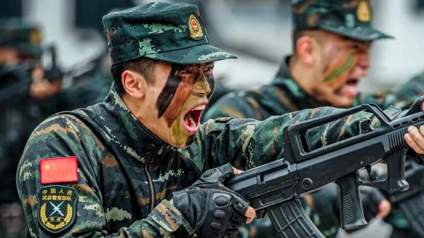 忠诚守护——致敬奋进新时代的中国人民武装警察部队