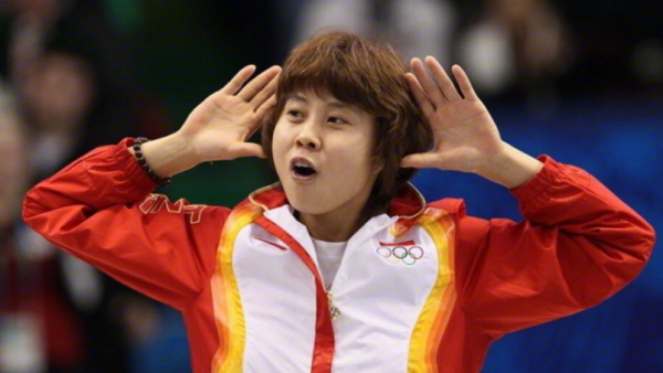 经纪公司称王濛严重违约将起诉,王濛方回应:言论不实